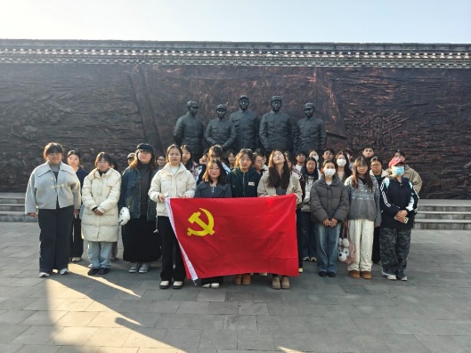 b9c844bb939e4a4484ffadc8481ee76d.jpg b9c844bb939e4a4484ffadc8481ee76d.jpg