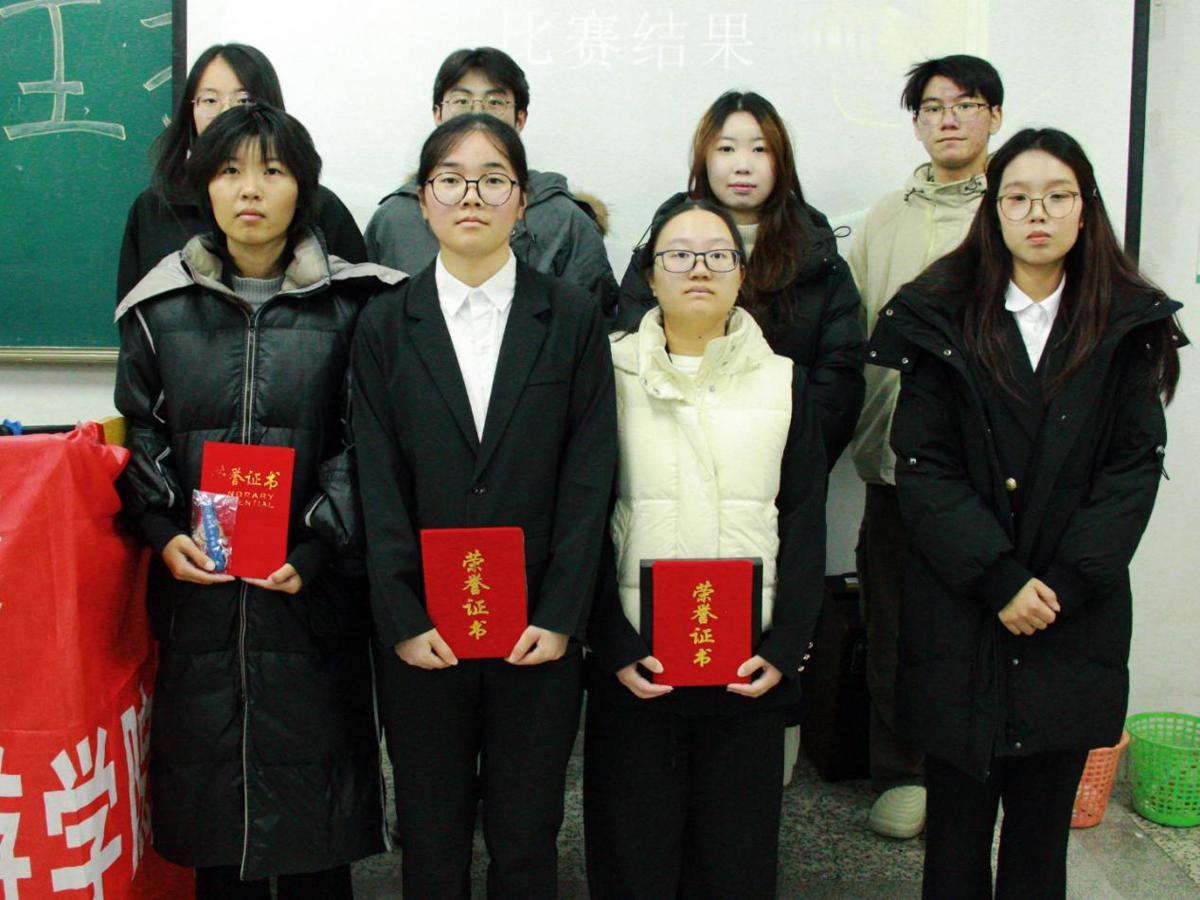 12bee624878343c2a64c5ef4e562408c.jpg 12bee624878343c2a64c5ef4e562408c.jpg