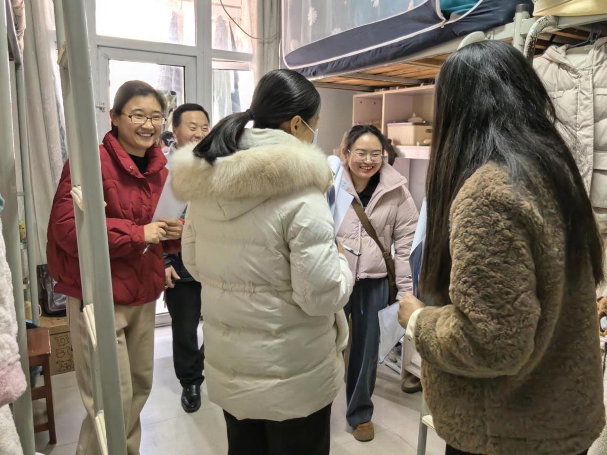 8865b264c6b34afa894017375419faf5.jpg 8865b264c6b34afa894017375419faf5.jpg