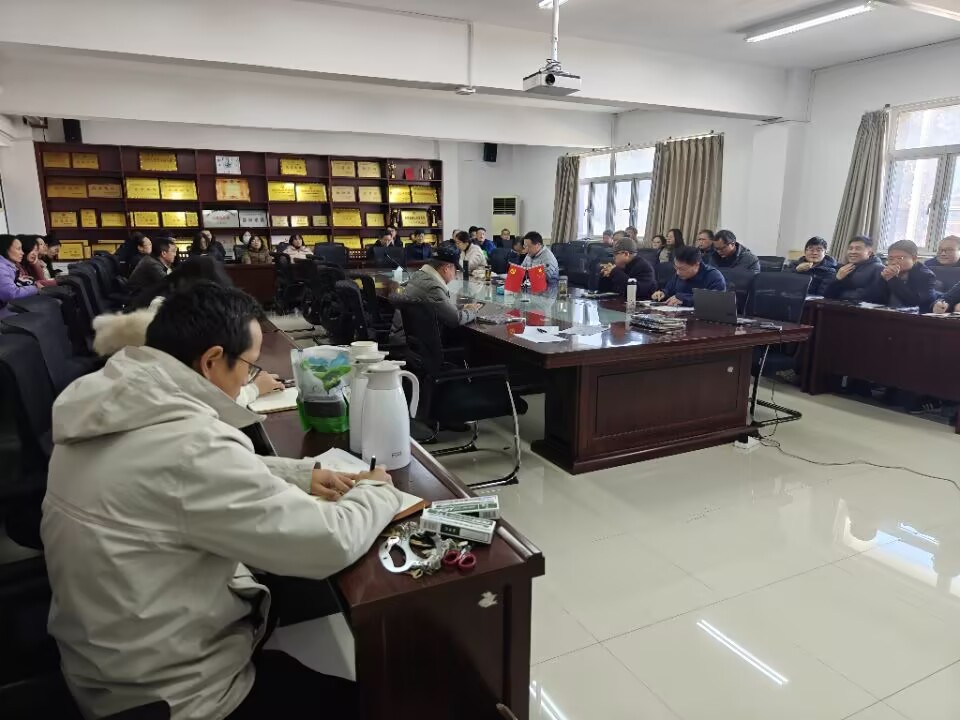 4413798fbf2d471eb2e3c50c5ed47413.jpg 4413798fbf2d471eb2e3c50c5ed47413.jpg