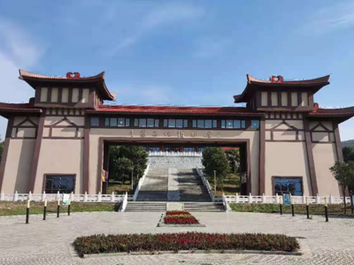 以实践厚植思政底色 以匠心传承文化根脉 ——2023级文化遗产专业到淮北烈山开展专业实习实践