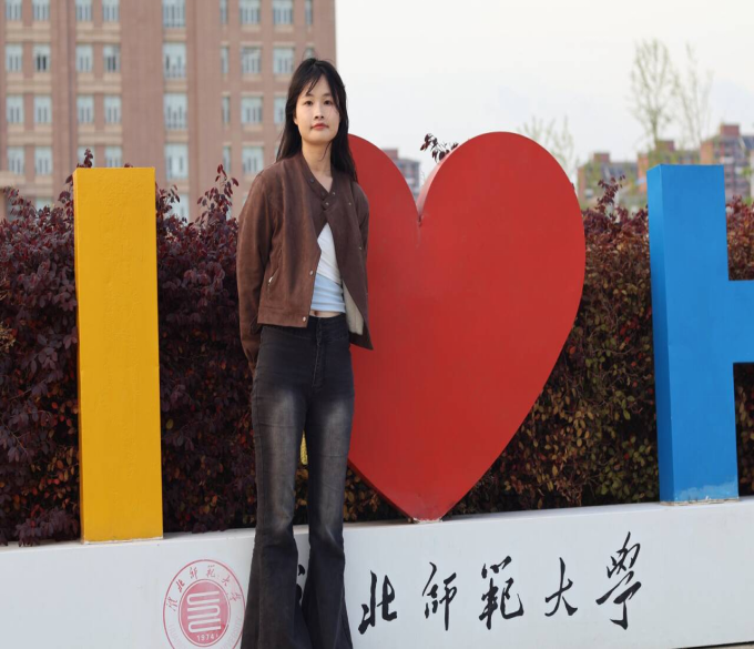6887e256ab384d4c9dc9ae4a0e5e141f.png